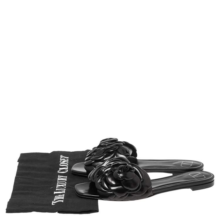 Pre Owned Valentino Garavani Black Leather Atelier 03 Rose Edition Slides Sandals Size 35.5