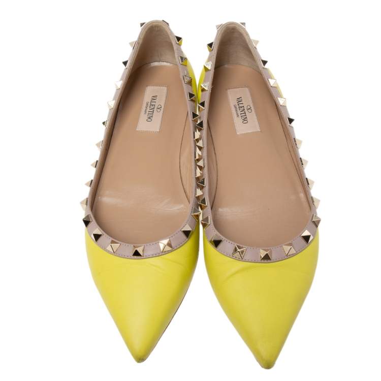 Pre Owned Valentino Lime Yellow Leather Rockstud Ballet Flats Size 38.5