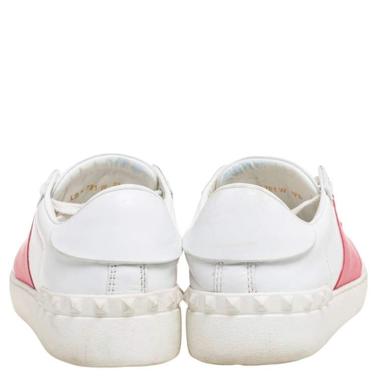 Pre Owned Valentino White Leather  Rockstud Lace Up  Sneakers Size 37.5