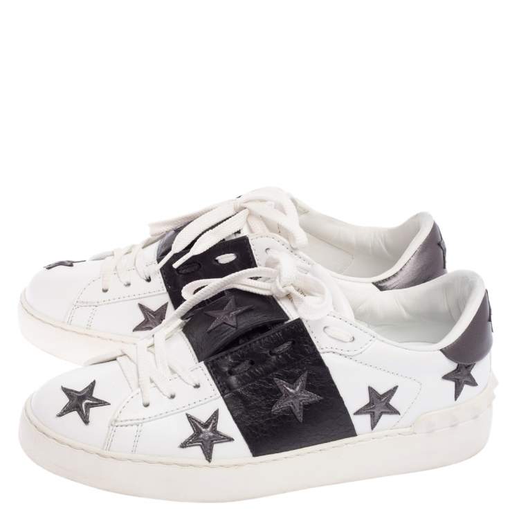 Pre Owned Valentino White/Black Leather Rockstud Low Top Sneakers Size 37.5