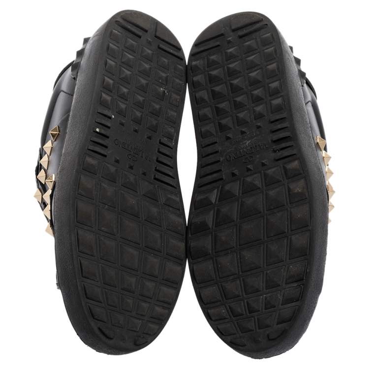 Pre Owned Valentino Black Leather Rockstud Low Top Sneakers Size 35.5