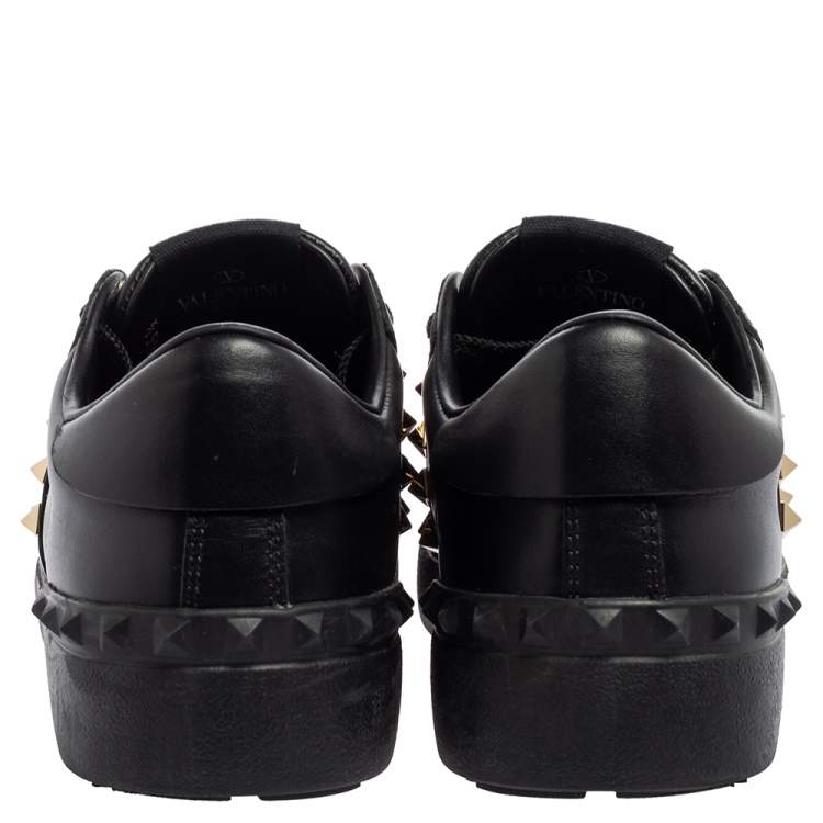 Pre Owned Valentino Black Leather Rockstud Low Top Sneakers Size 35.5