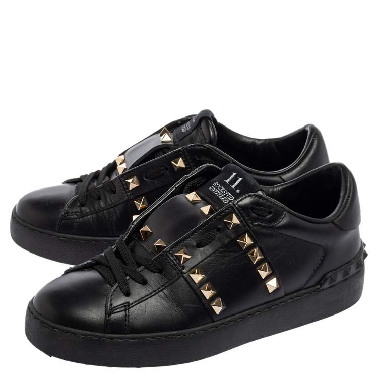 Pre Owned Valentino Black Leather Rockstud Low Top Sneakers Size 35.5