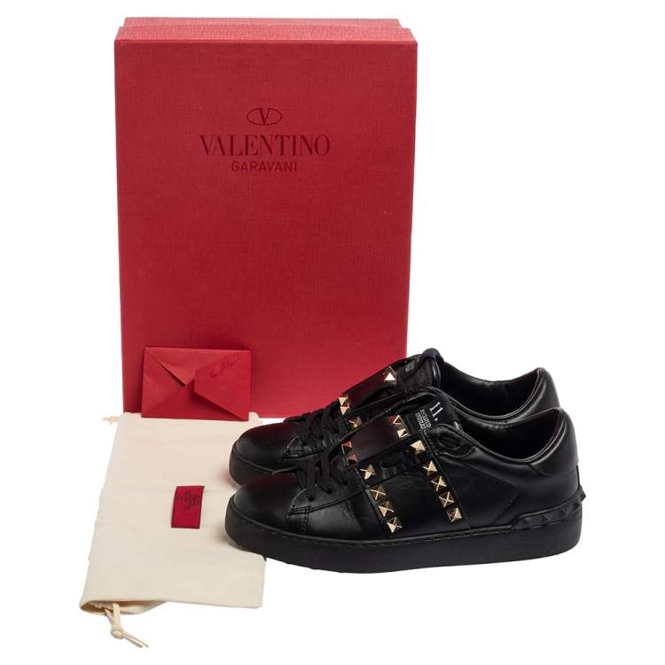 Pre Owned Valentino Black Leather Rockstud Low Top Sneakers Size 35.5