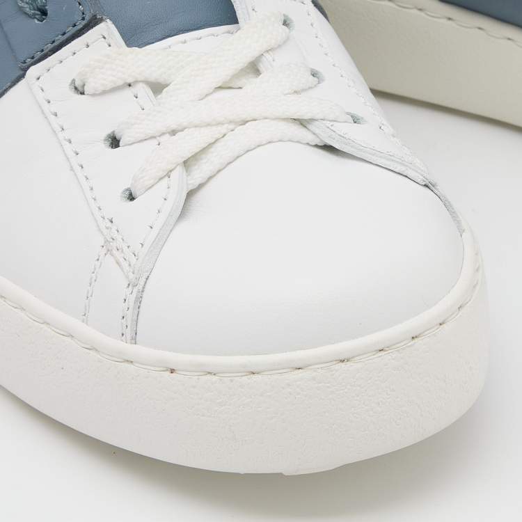 Pre Owned Valentino White/Grey Leather Rockstud Low-Top Sneakers Size 36.5