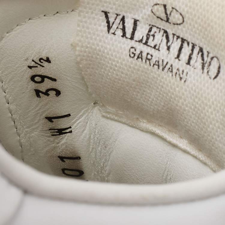 Pre Owned Valentino White Leather Rockstud lace Up Sneakers Size 39.5