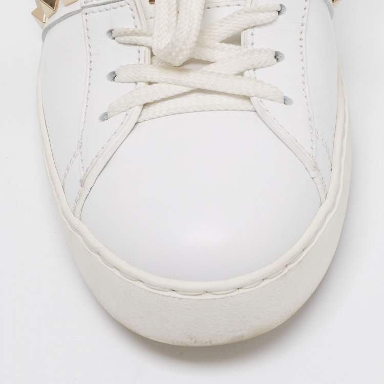 Pre Owned Valentino White Leather Rockstud lace Up Sneakers Size 39.5