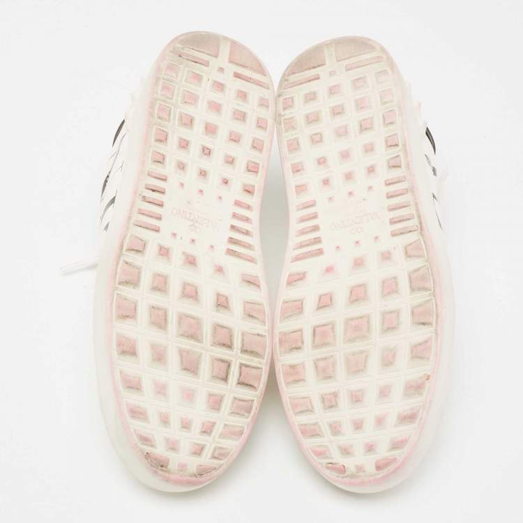 Pre Owned Valentino Off-White Leather VLTN Low-Top Sneakers Size 38.5