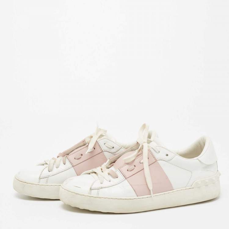 Pre Owned Valentino White Leather Leather Rockstud Low Top Sneakers Size 39.5