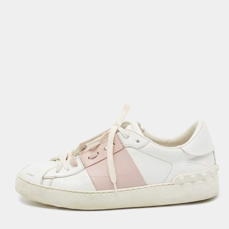 Pre Owned Valentino White Leather Leather Rockstud Low Top Sneakers Size 39.5
