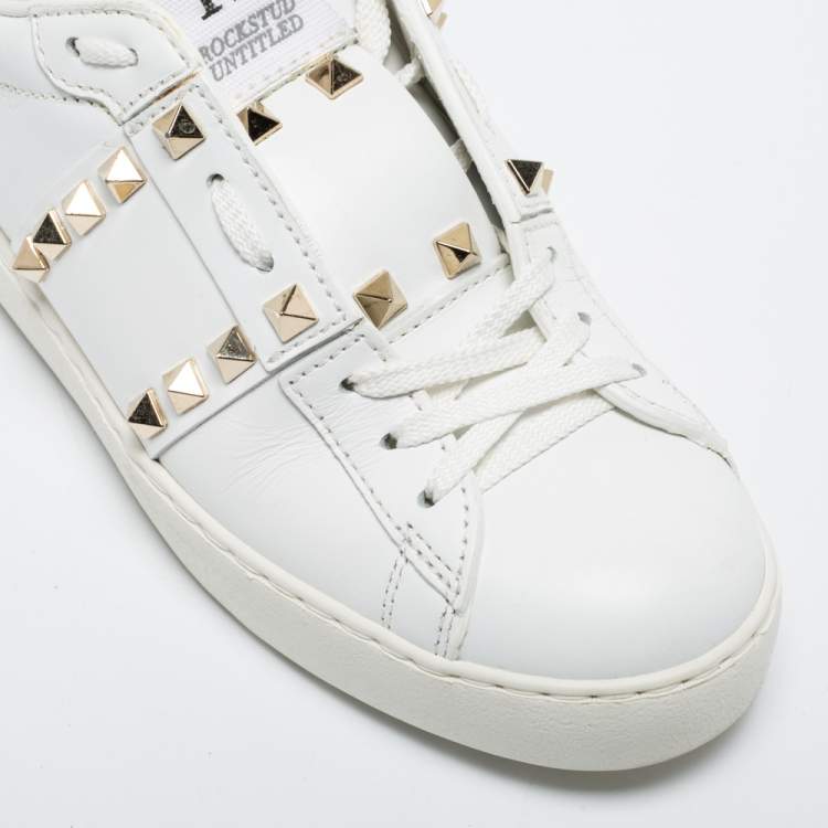 Pre Owned Valentino White Leather Rockstud Low-Top Sneakers Size 36