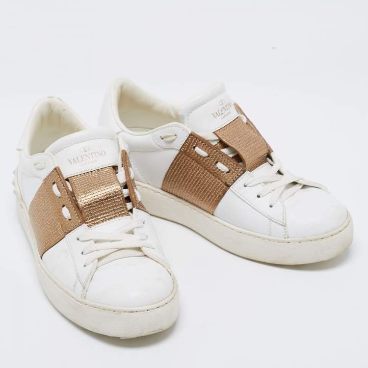 Pre Owned Valentino White/Gold Leather Open Rockstud Low Top Sneakers Size 37