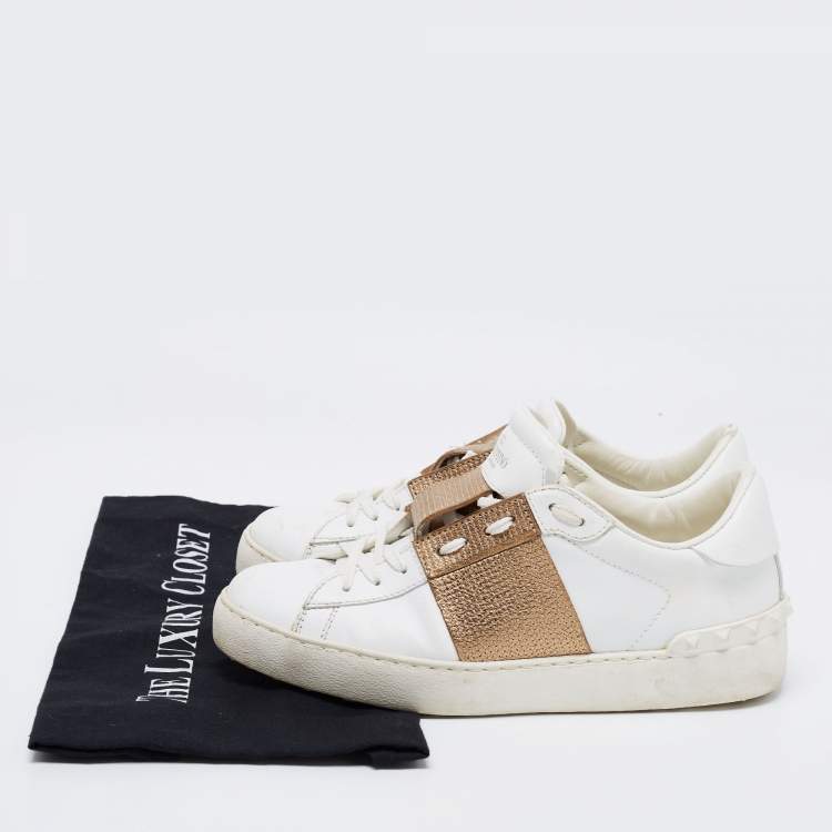 Pre Owned Valentino White/Gold Leather Open Rockstud Low Top Sneakers Size 37