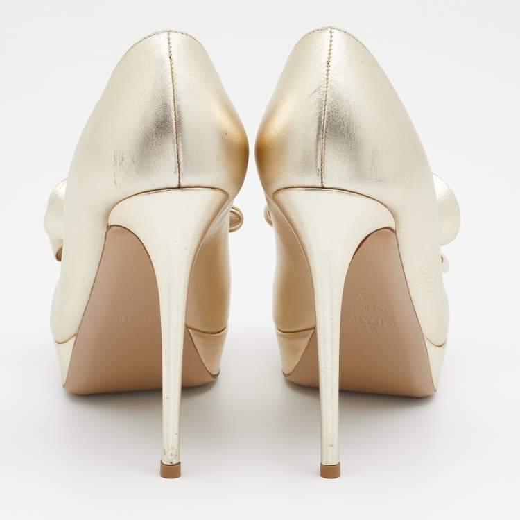Pre Owned Valentino Metallic Gold Leather Bow Peep Toe Platform Pumps Size 36.5