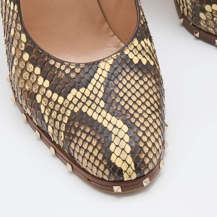 Pre Owned Valentino Multicolor Python Leather Studded Round Toe Pumps Size 37.5