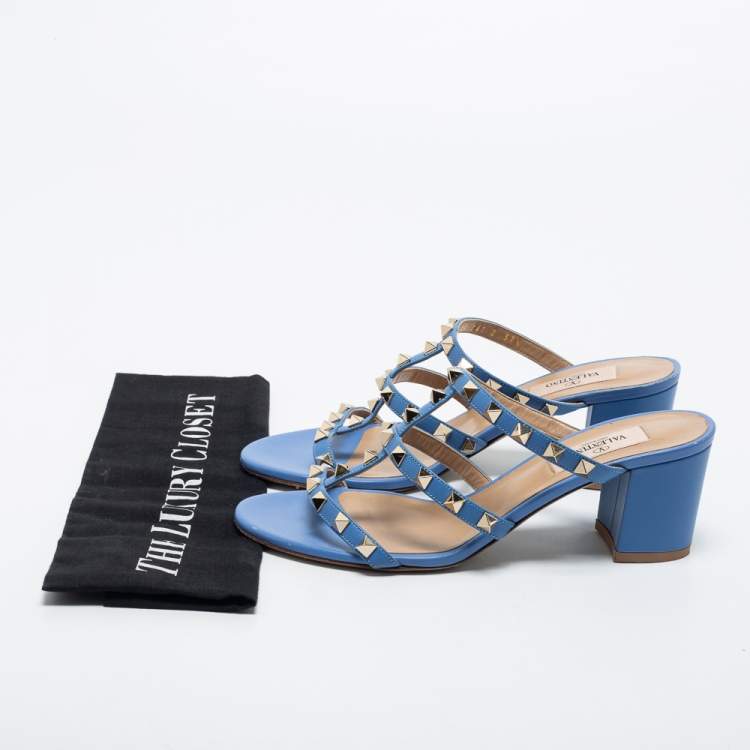 Pre Owned Valentino Blue Leather Rockstud Slide Sandals Size 37.5