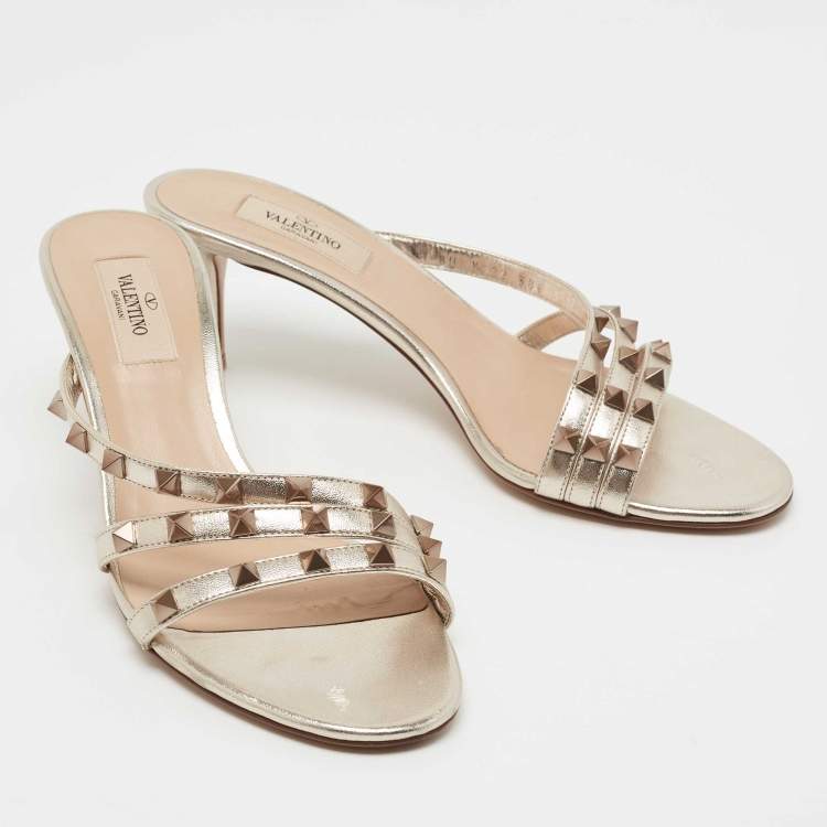 Pre Owned Valentino Metallic Leather Rockstud Slide Sandals Size 38.5