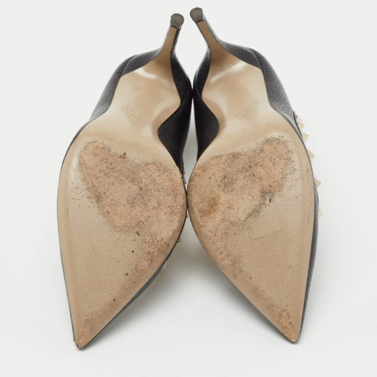 Pre Owned Valentino Black Leather Rockstud Pumps Size 36