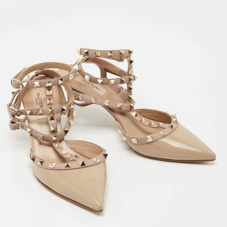 Pre Owned Valentino Beige Patent Leather Rockstud Ankle Strap Pumps Size 39.5