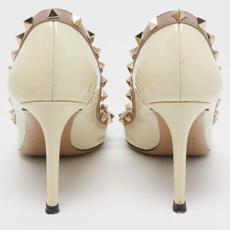 Pre Owned Valentino Cream Patent Leather Rockstud Pumps Size 38