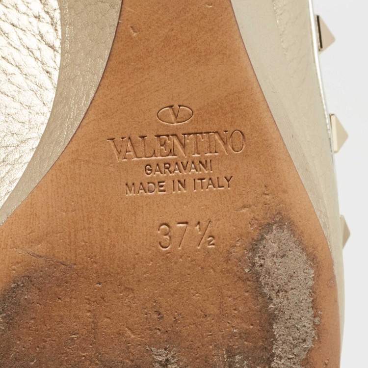 Pre Owned Valentino Metallic Gold Leather Rockstud Pumps Size 37.5