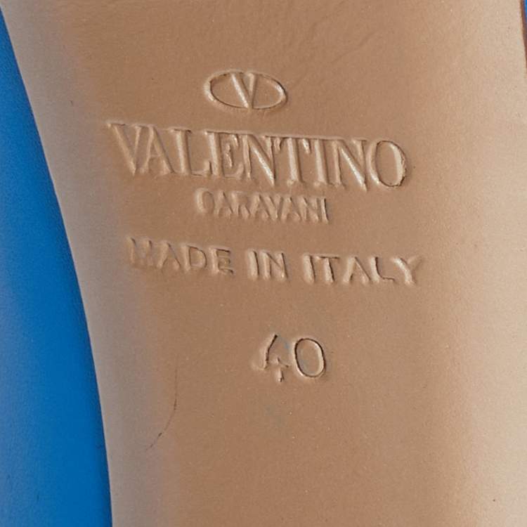 Pre Owned Valentino Blue/Beige Leather Rockstud Peep Toe Platform Pumps Size 40