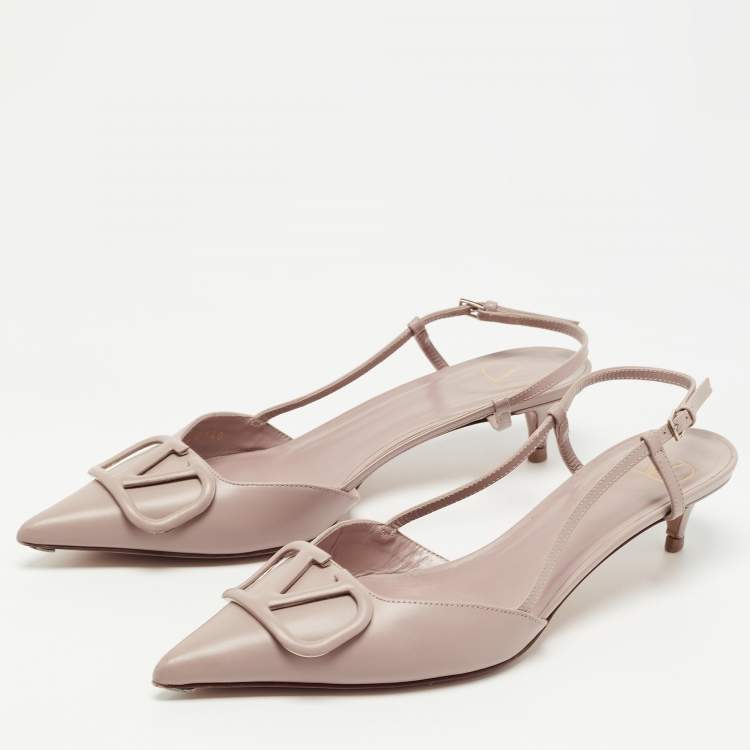 مملوكة مسبقًا Valentino Dusty Pink Leather V LOGO Slingback Pumps Size 40