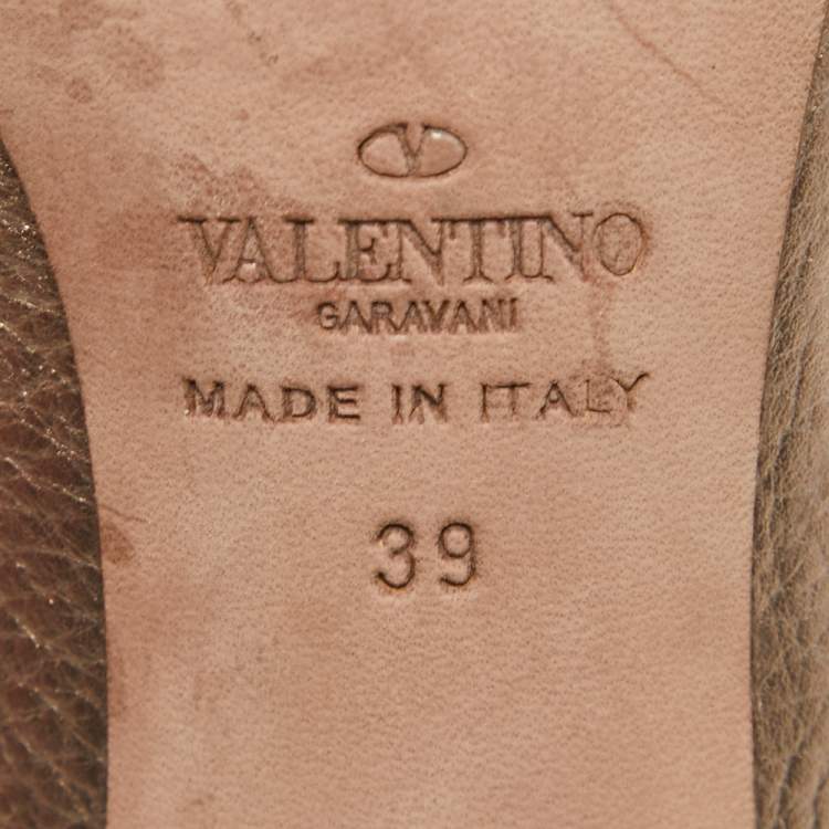 Pre Owned Valentino Metallic Bronze Leather Rockstud Pumps Size 39