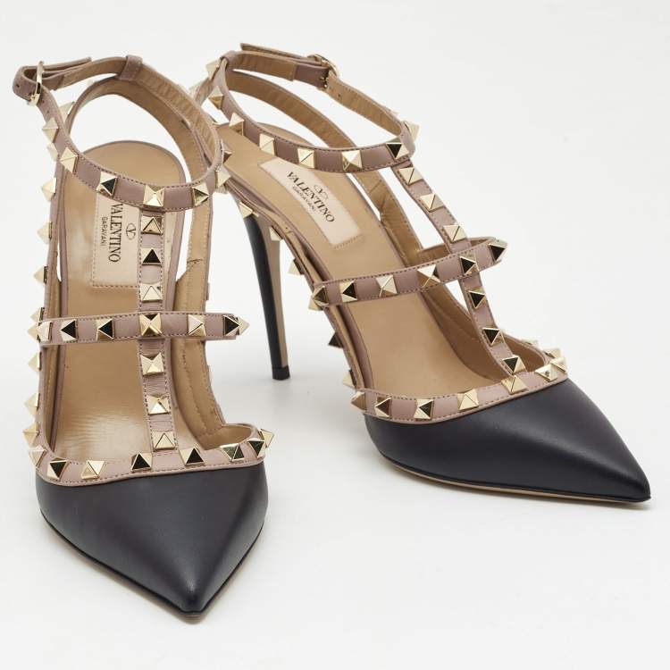 مملوكة مسبقًا Valentino Black/Beige Leather Rockstud Pumps Size 40