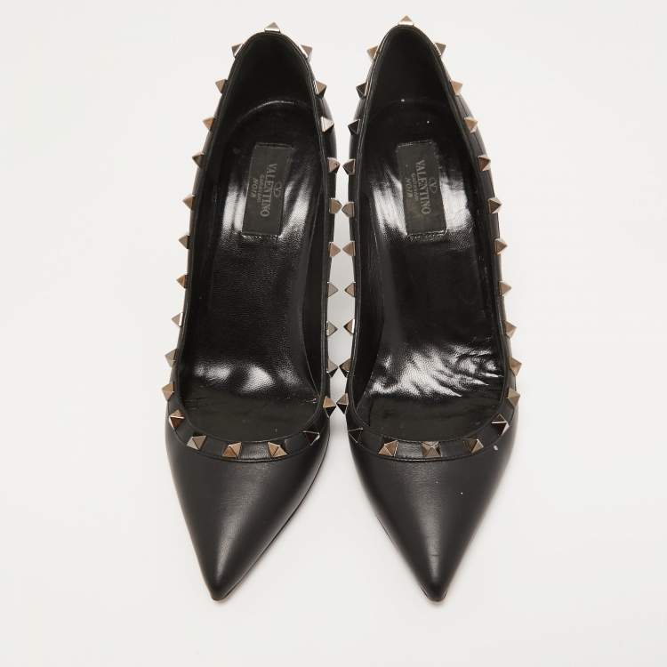 Pre Owned Valentino Black Leather Rockstud Pumps Size 39.5