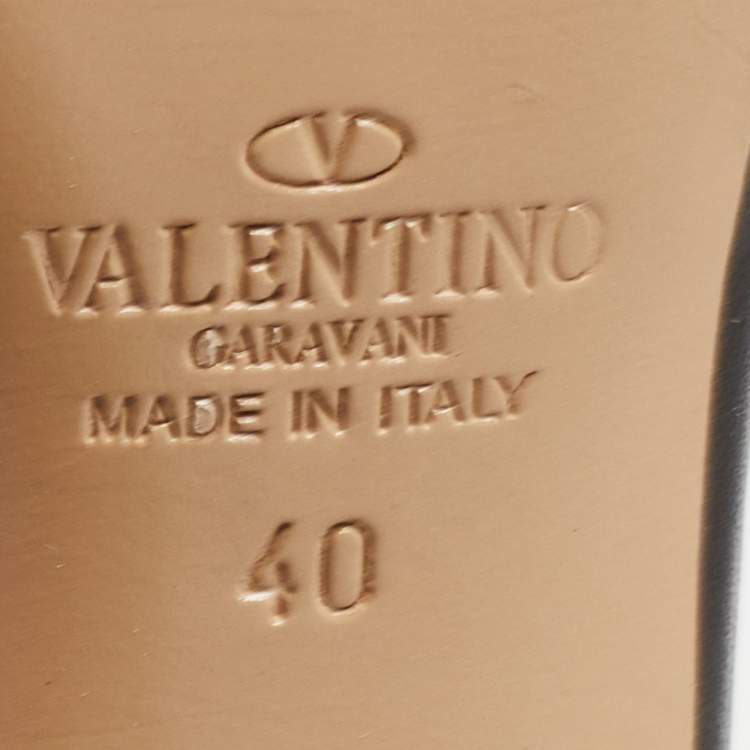 Pre Owned Valentino Black Leather Rockstud  Ankle Strap Pumps Size 40