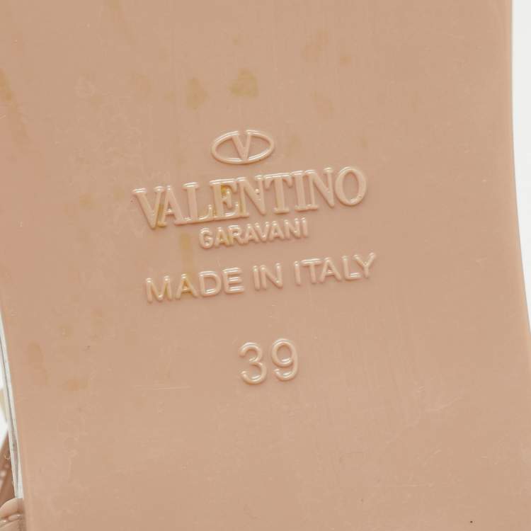 Pre Owned Valentino Dusty Pink Rubber Rockstud Ankle Strap Sandals Size 39