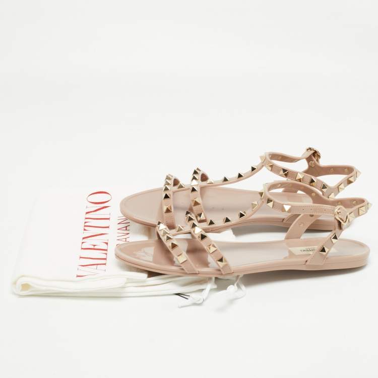 Pre Owned Valentino Dusty Pink Rubber Rockstud Ankle Strap Sandals Size 39