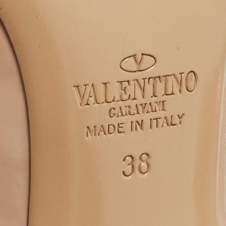 Pre Owned Valentino Beige Patent Leather Rockstud Caged Pumps Size 38