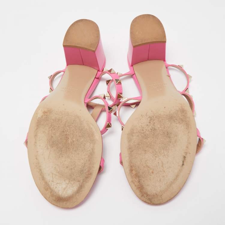 Pre Owned Valentino Pink Leather Rockstud Slide Sandals Size 40