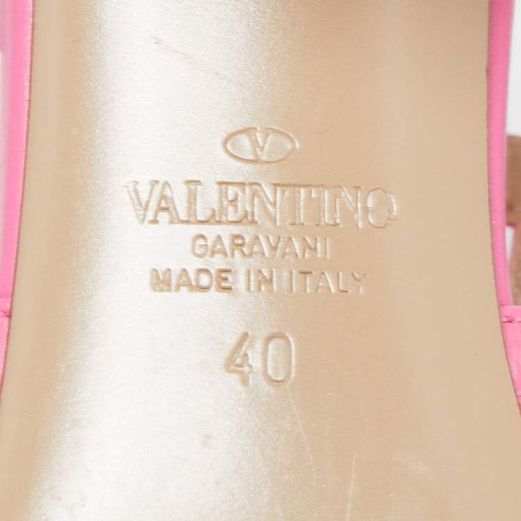 Pre Owned Valentino Pink Leather Rockstud Slide Sandals Size 40