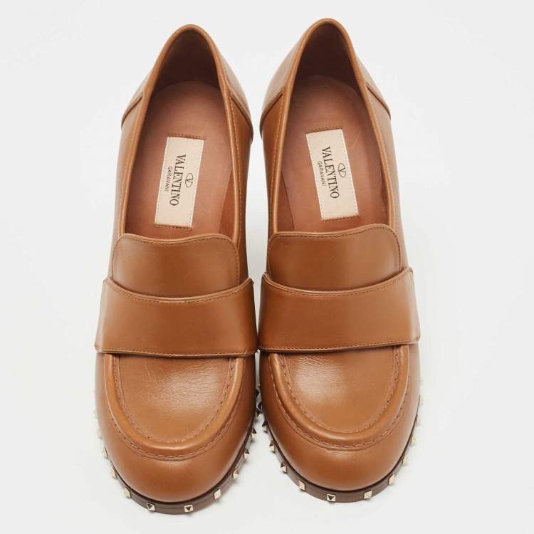 Pre Owned Valentino Tan Leather Rockstud Loafer Pumps Size 38