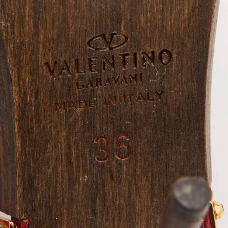Pre Owned Valentino Red Leather Floral Applique Slingback Sandals Size 36