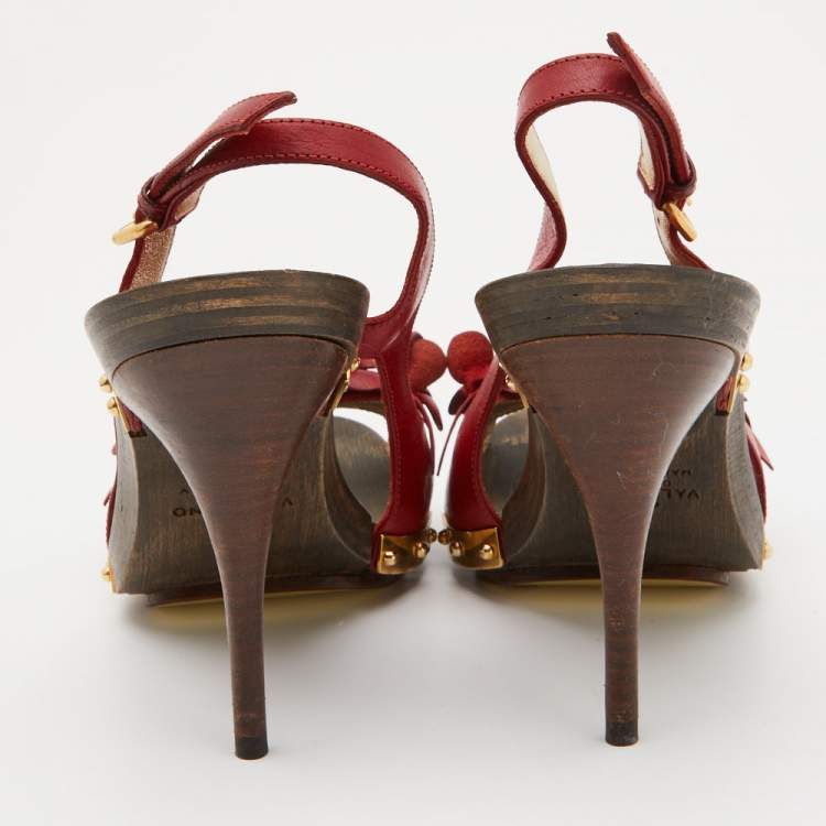 Pre Owned Valentino Red Leather Floral Applique Slingback Sandals Size 36