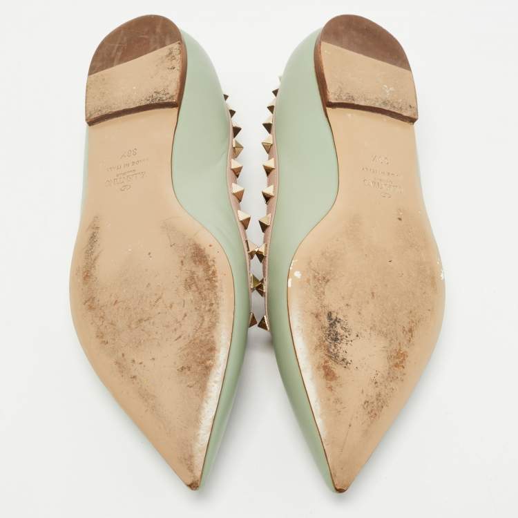 Pre Owned Valentino Light Green Leather Rockstud Ballet Flats Size 38.5