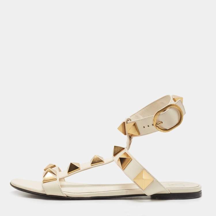 Pre Owned Valentino Cream Leather Roman Stud Ankle Strap Flats Sandals Size 38.5
