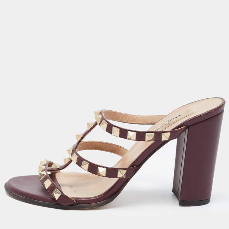 Pre Owned Valentino Burgundy Leather Rockstud Slide Sandals Size 37.5
