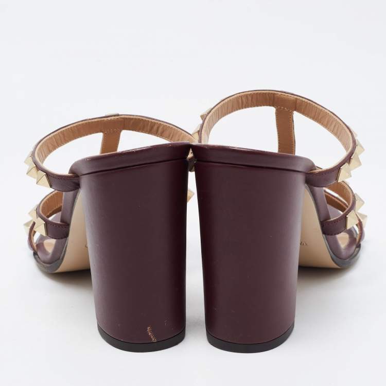 Pre Owned Valentino Burgundy Leather Rockstud Slide Sandals Size 37.5