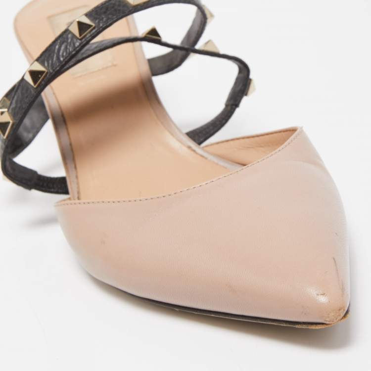 Pre Owned Valentino Beige Leather Rockstud  Mules Size 39