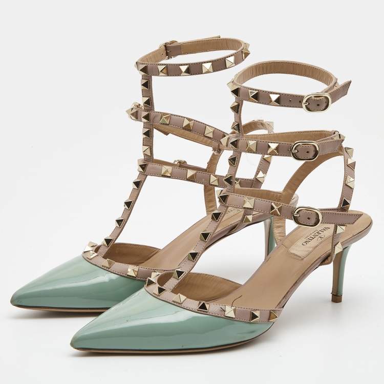 Valentino rockstud best sale kitten heels