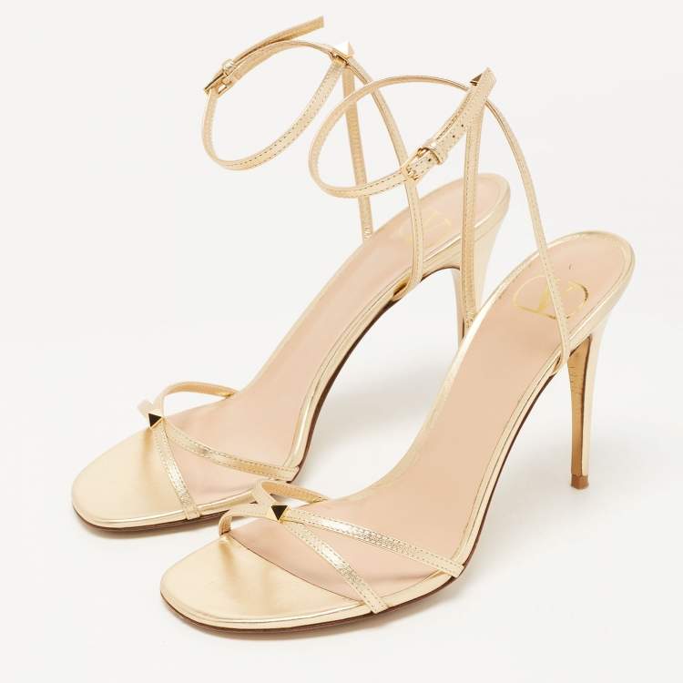 Pre Owned Valentino Gold Leather Ankle Strap Sandals Size 38
