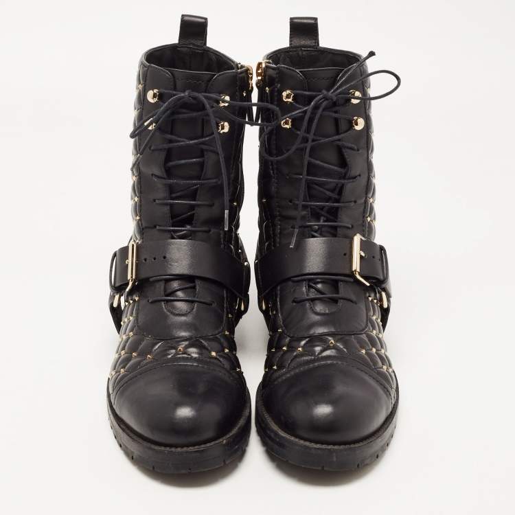 Pre Owned Valentino Black Quilted Leather Rockstud Buckle Details Ankle Boots Size 39  