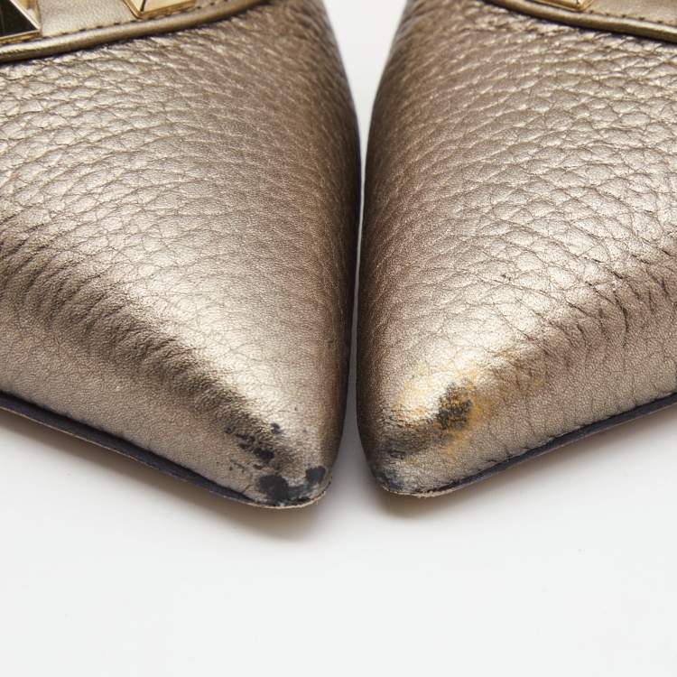 Pre Owned Valentino Metallic Grey Leather Rockstud Ankle Strap Pumps Size 39