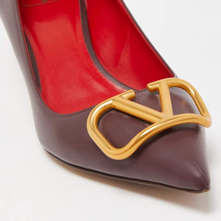 Pre Owned Valentino Burgundy Leather Escape V Logo Pointed Toe Pumps Size 38