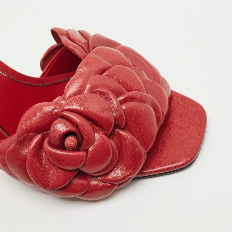 Pre Owned Valentino Red Leather Rose Atelier Slide Sandals Size 36.5